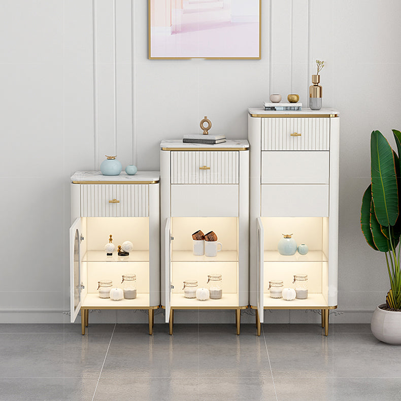 Commode combinée de style moderne vertical coffre de rangement de chambre à coucher blanc avec lumière du capteur