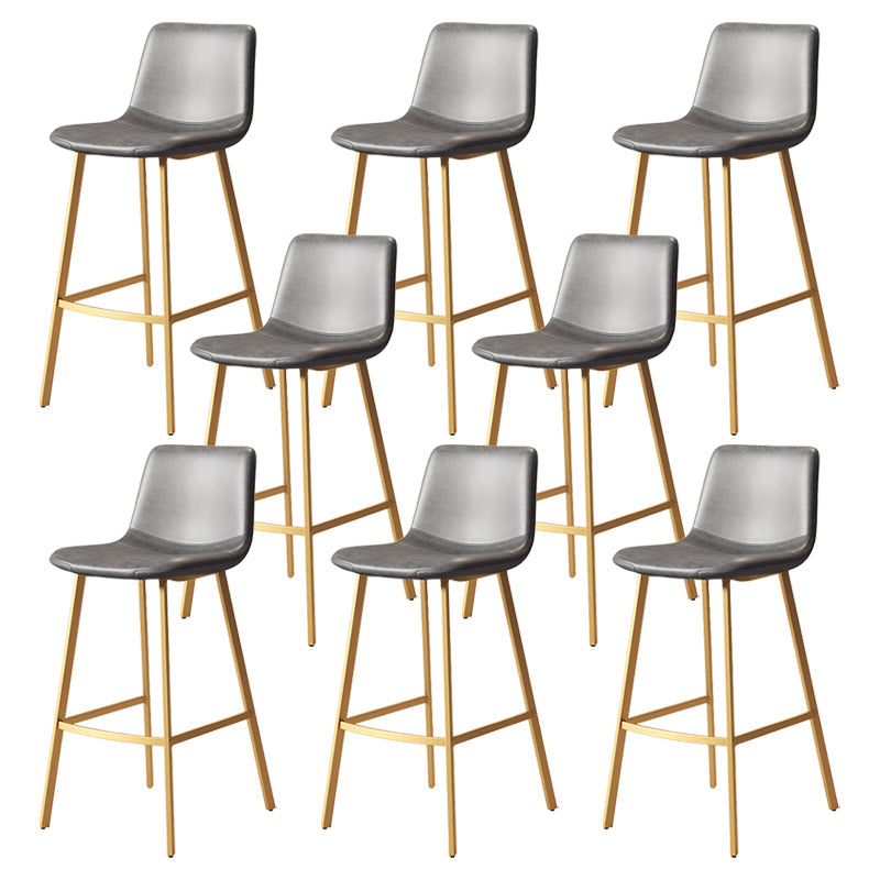 Taburete de bar sin brazos con respaldo Glam, taburete de bar de cocina de hierro con cojín de cuero y pedal