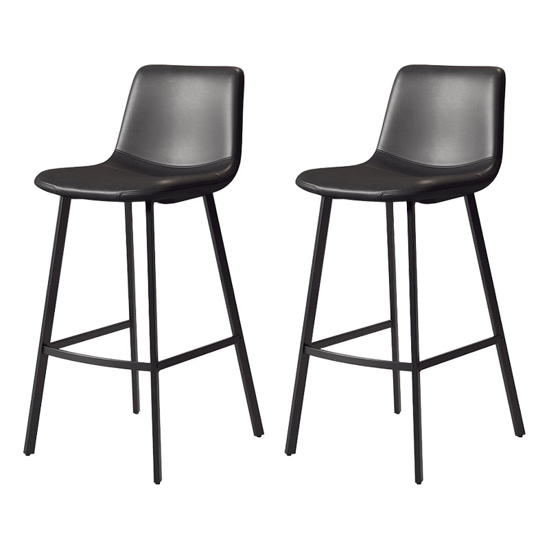 Taburete de bar sin brazos con respaldo Glam, taburete de bar de cocina de hierro con cojín de cuero y pedal