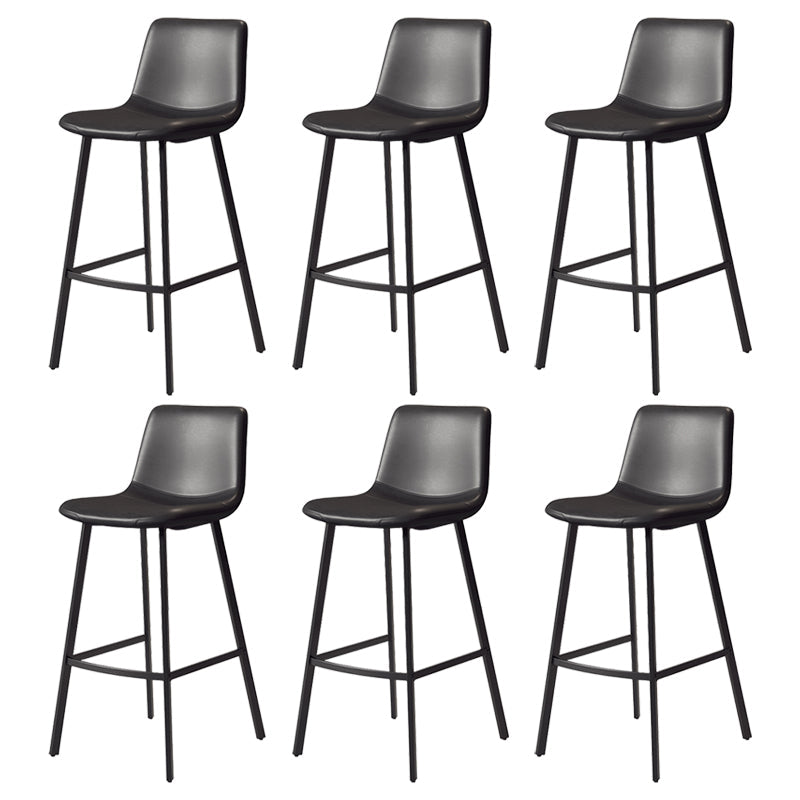 Taburete de bar sin brazos con respaldo Glam, taburete de bar de cocina de hierro con cojín de cuero y pedal