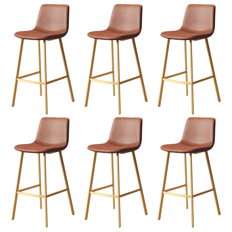 Taburete de bar sin brazos con respaldo Glam, taburete de bar de cocina de hierro con cojín de cuero y pedal