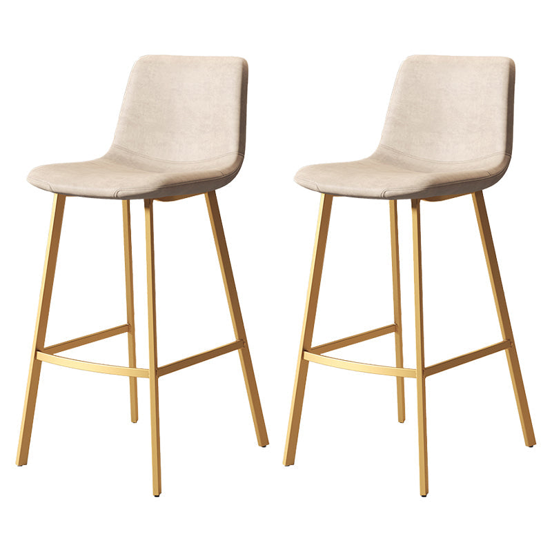 Taburete de bar sin brazos con respaldo Glam, taburete de bar de cocina de hierro con cojín de cuero y pedal