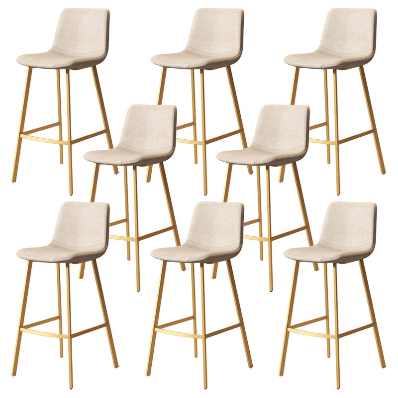 Taburete de bar sin brazos con respaldo Glam, taburete de bar de cocina de hierro con cojín de cuero y pedal
