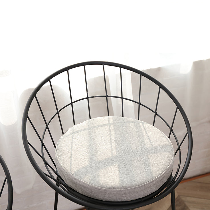 Moderno poggiapiedi poggiapiedi sgabello da bar sul secchio posteriore per caffetteria