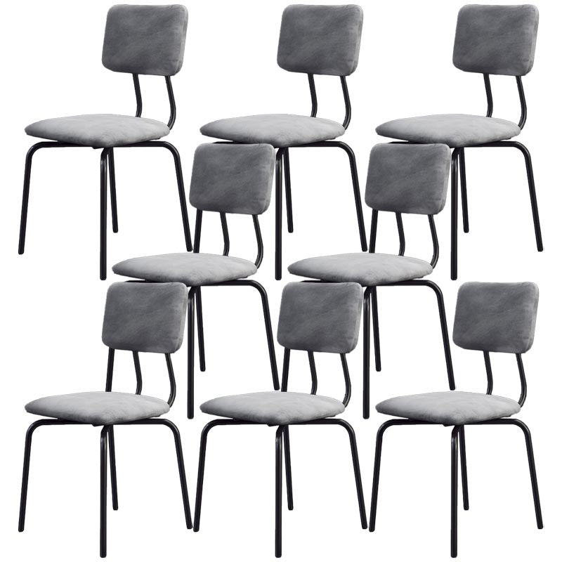 Chaise de salle à manger en faux cuir moderne chaise Parsons en finition mate pour la brasserie