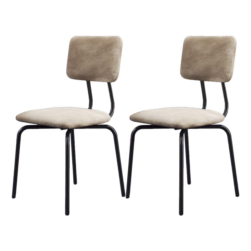 Chaise de salle à manger en faux cuir moderne chaise Parsons en finition mate pour la brasserie