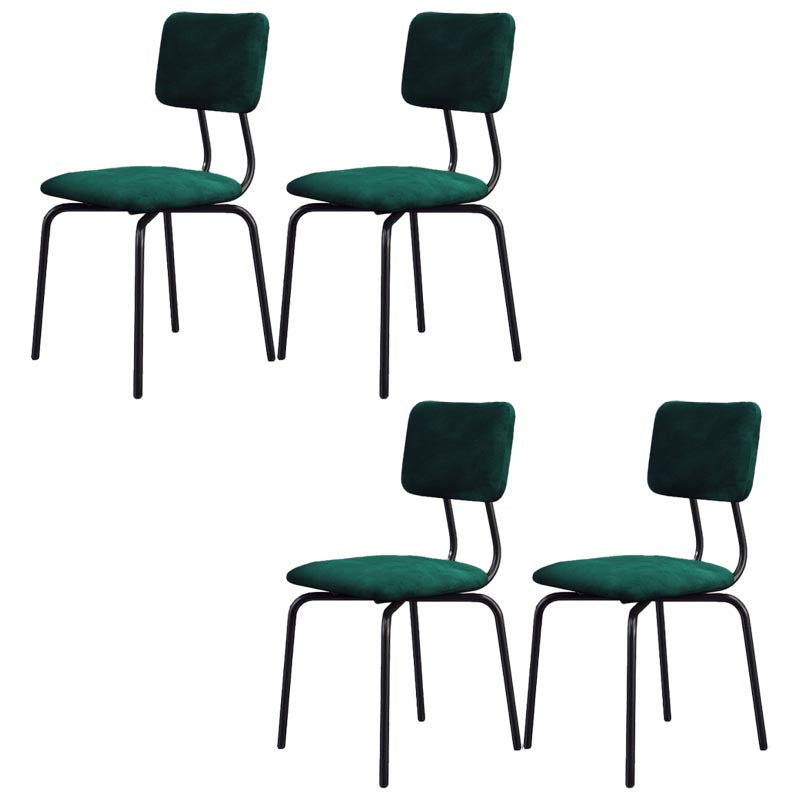 Chaise de salle à manger en faux cuir moderne chaise Parsons en finition mate pour la brasserie