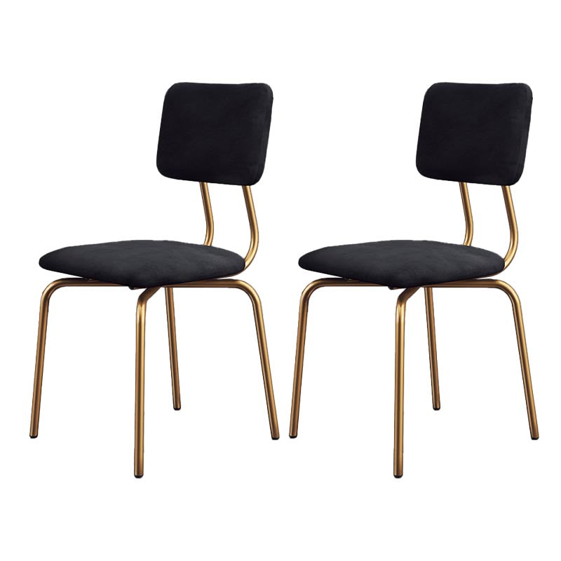 Chaise de salle à manger en faux cuir moderne chaise Parsons en finition mate pour la brasserie