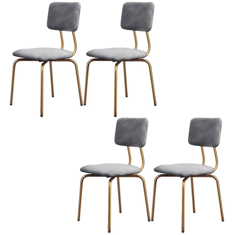 Chaise de salle à manger en faux cuir moderne chaise Parsons en finition mate pour la brasserie