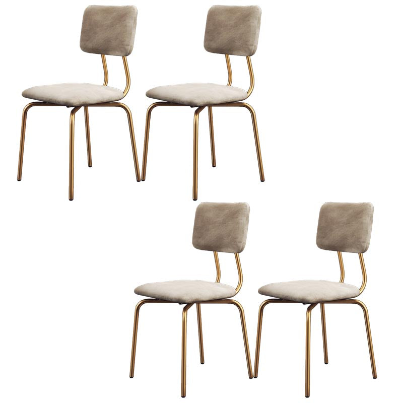 Chaise de salle à manger en faux cuir moderne chaise Parsons en finition mate pour la brasserie