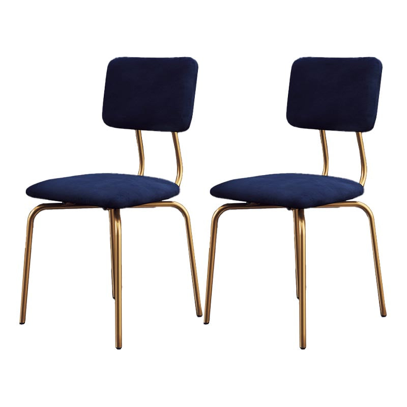 Chaise de salle à manger en faux cuir moderne chaise Parsons en finition mate pour la brasserie