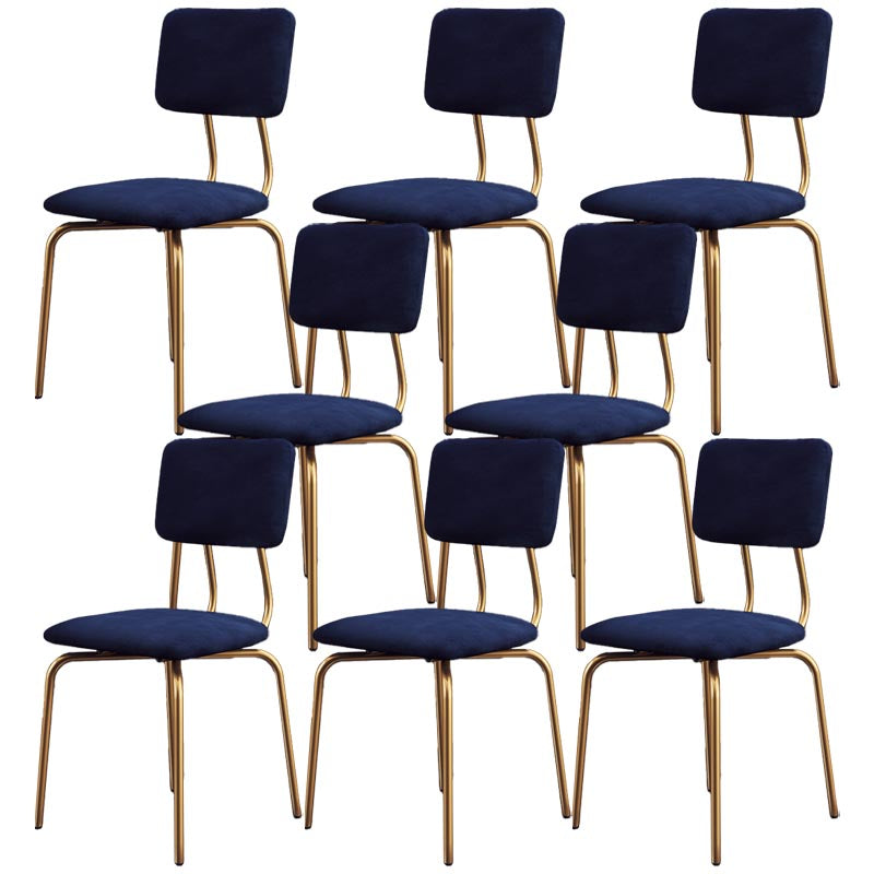 Chaise de salle à manger en faux cuir moderne chaise Parsons en finition mate pour la brasserie