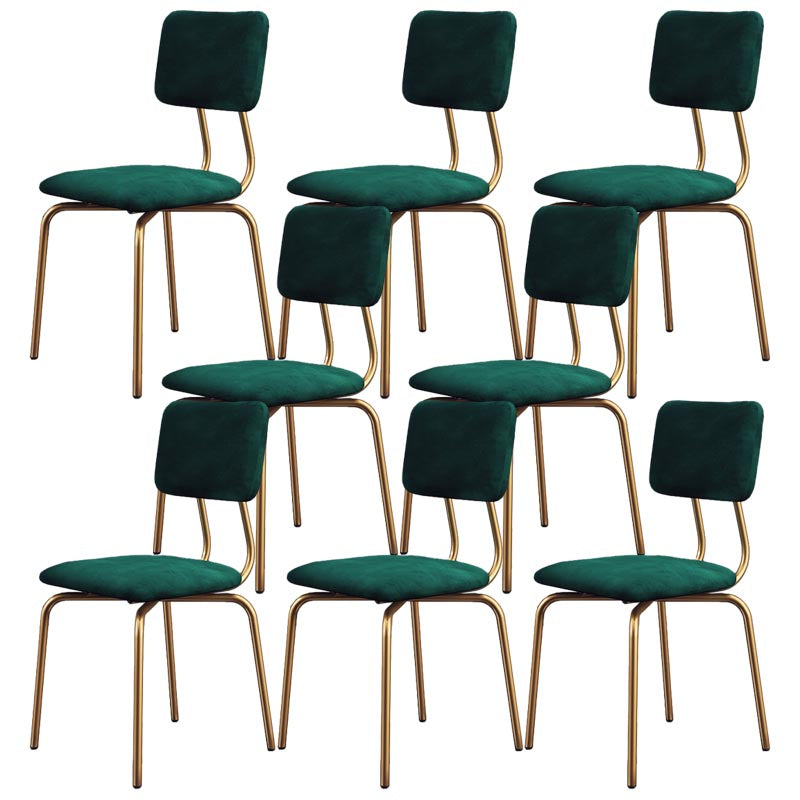 Chaise de salle à manger en faux cuir moderne chaise Parsons en finition mate pour la brasserie