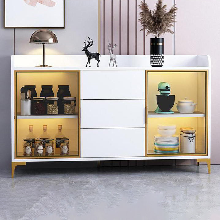 Sideboard in legno ingegnerizzato in stile glam con cassetti e conservazione
