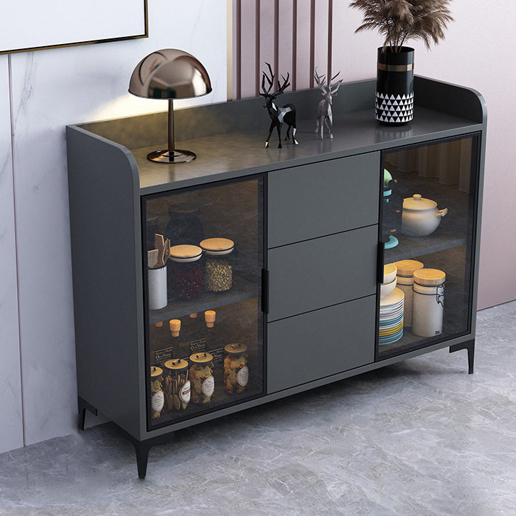 Sideboard in legno ingegnerizzato in stile glam con cassetti e conservazione