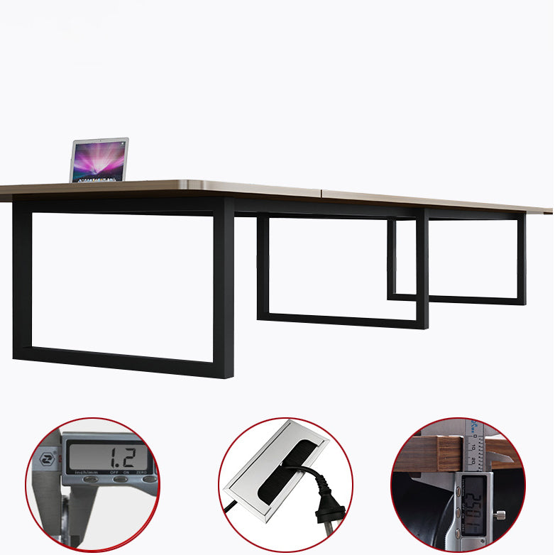 工業スタイルの台座ライティングデスクカーブドケーブル管理オフィスデスク