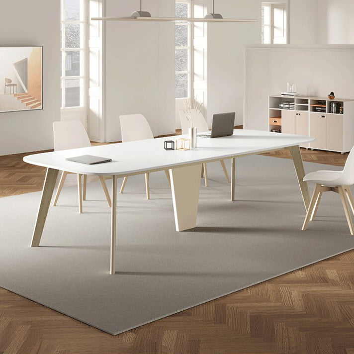 Contemporary Writing Desk Manufactured Wood Base Desk for Office 63"L x 31"W x 29"H White Clearhalo 'furn' 'furn_office_desk' 'Furniture' 'Office Desks' 'Office Furniture' 'office_desk' 5454311