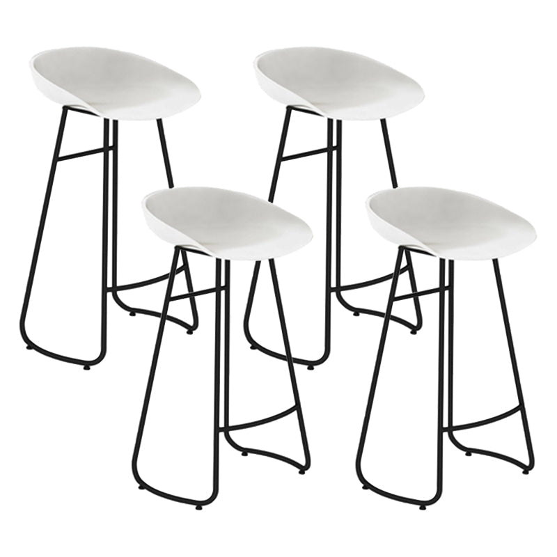 Contemporary Style Bar Stool Plastic Counter Bar Stool with Metal Legs Clearhalo 'Bar Furniture' 'Bar Stools' 'bar_stools' 'furn' 'furn_bar_stools' 'Furniture' 'furniture_bar_stools' 'Kitchen & Dining Furniture' 5457313
