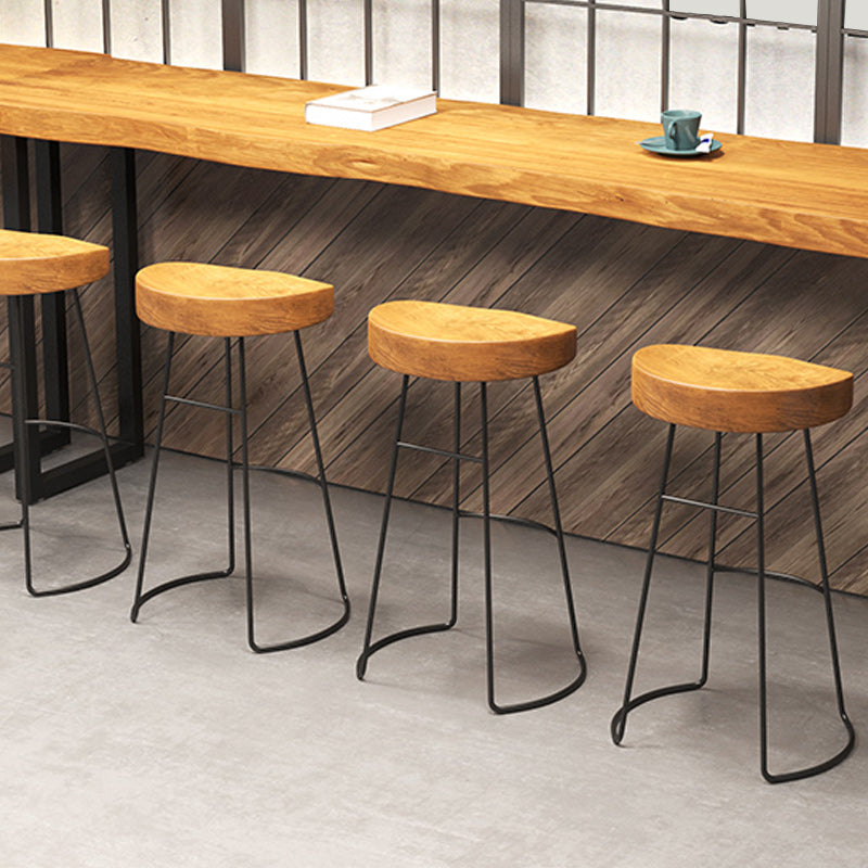 Taburete de bar de estilo industrial, taburete de bar de madera con patas de metal para el hogar
