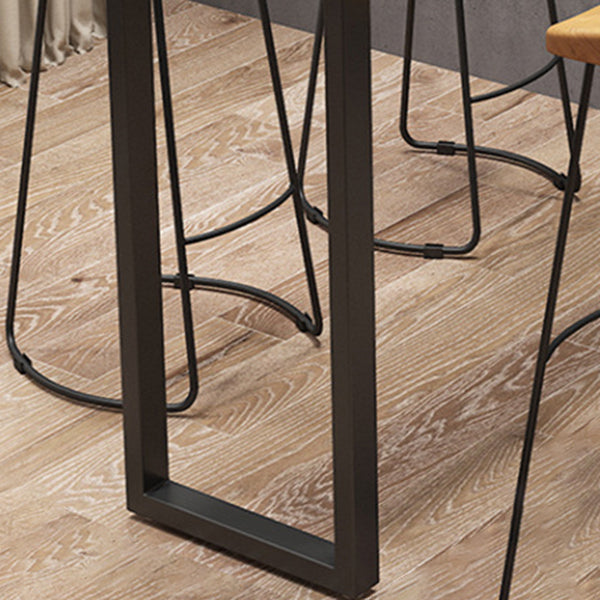 Industriële rechthoek houten balk tafel ingesteld 1/4/5 stukken tegen tafel met rugloze krukken