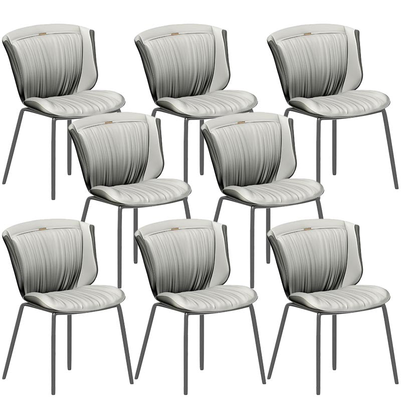 Moderne faux lederen eetkamerstoel vleugelback zijstoel in matte afwerking