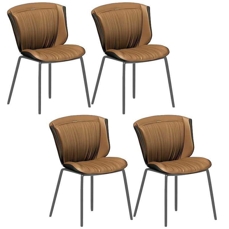 Moderne faux lederen eetkamerstoel vleugelback zijstoel in matte afwerking