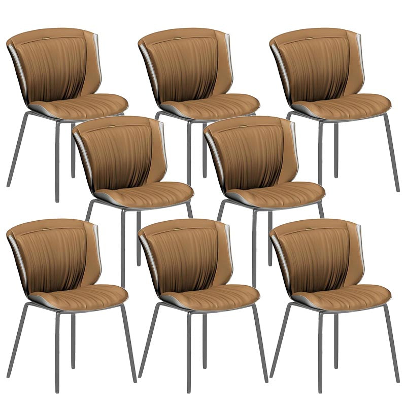 Moderne faux lederen eetkamerstoel vleugelback zijstoel in matte afwerking