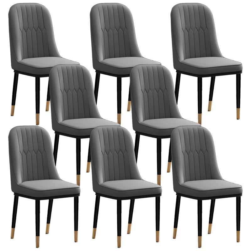 Glam kunstleer eetkamerstoel Parsons stoel met 4 poten in matte afwerking voor thuis