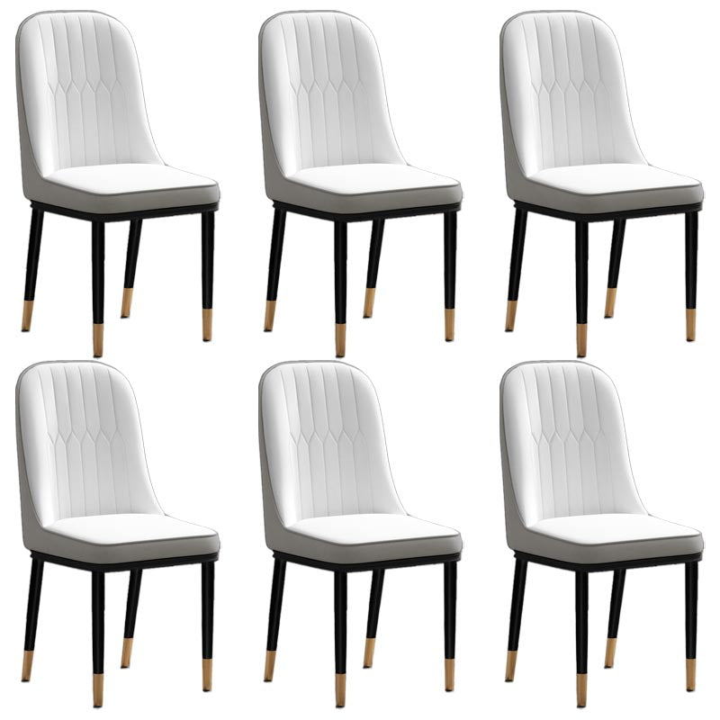 Glam kunstleer eetkamerstoel Parsons stoel met 4 poten in matte afwerking voor thuis