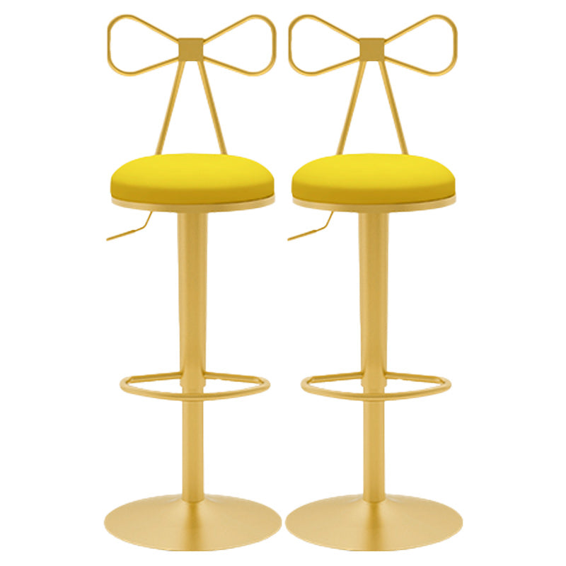 Sgabello da bar per bar con bancono di sgabelli rotanti glam con cuscino e pedale