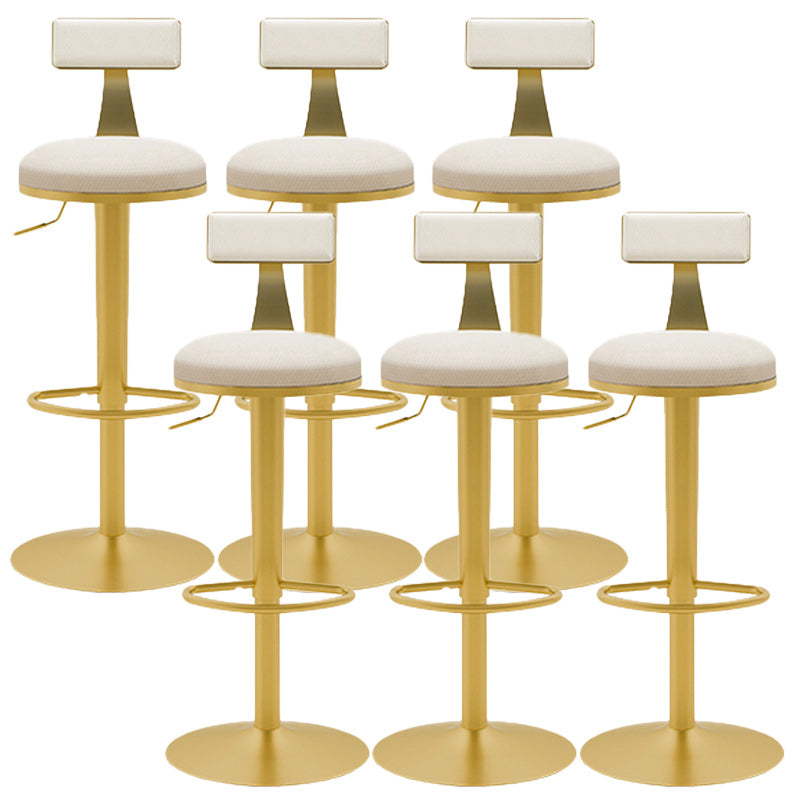 Sgabello da bar per bar con bancono di sgabelli rotanti glam con cuscino e pedale