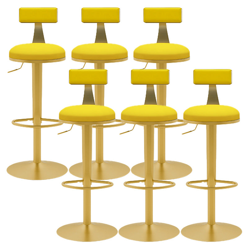 Sgabello da bar per bar con bancono di sgabelli rotanti glam con cuscino e pedale