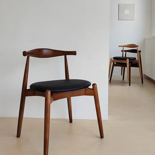 Chaise de salle à manger en faux cuir moderne