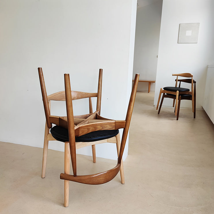 Modern Style Faux Leather Dining Chair Open Back Dining Side Chair