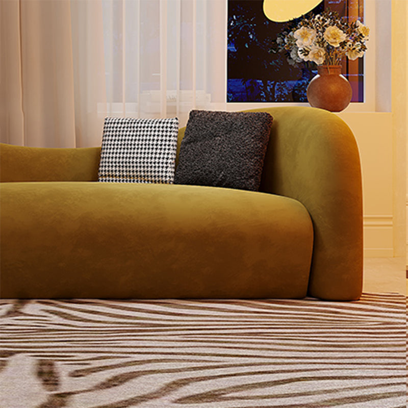 Divano in stile moderno letto curvo curvo con cuscini di spugna riempiti con bracciolo inclinato