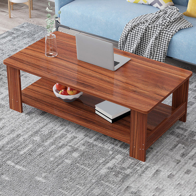 Moderner Couchtisch aus Holz mit Stauraum und Bündeltischen mit 4 Beinen