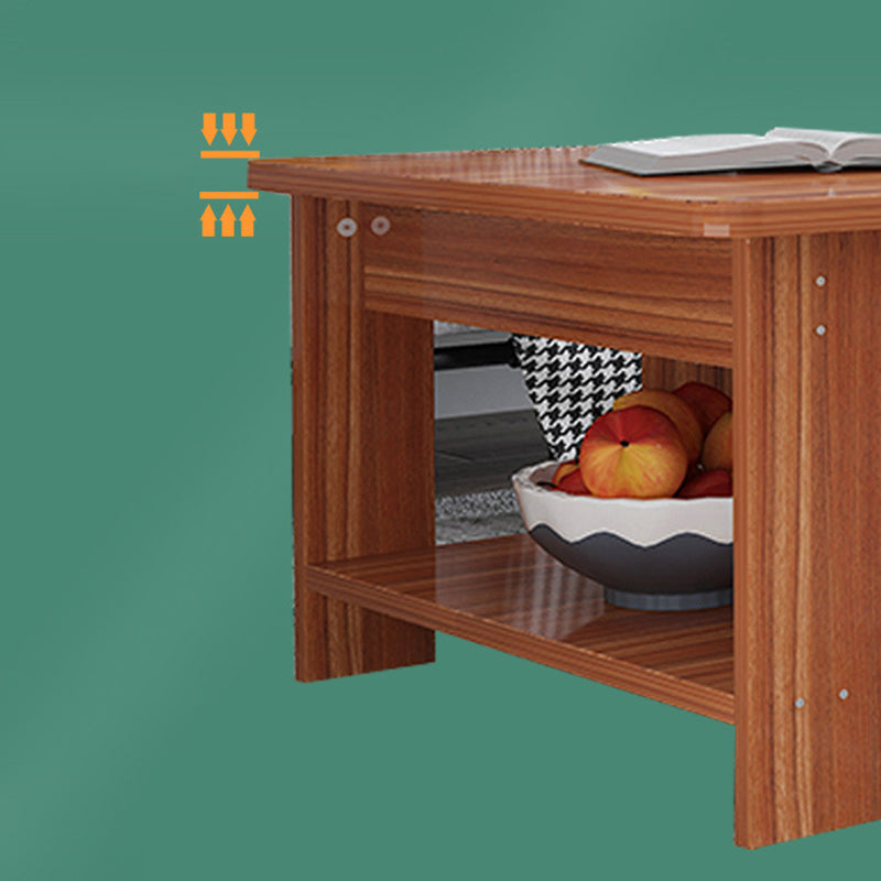 Moderner Couchtisch aus Holz mit Stauraum und Bündeltischen mit 4 Beinen