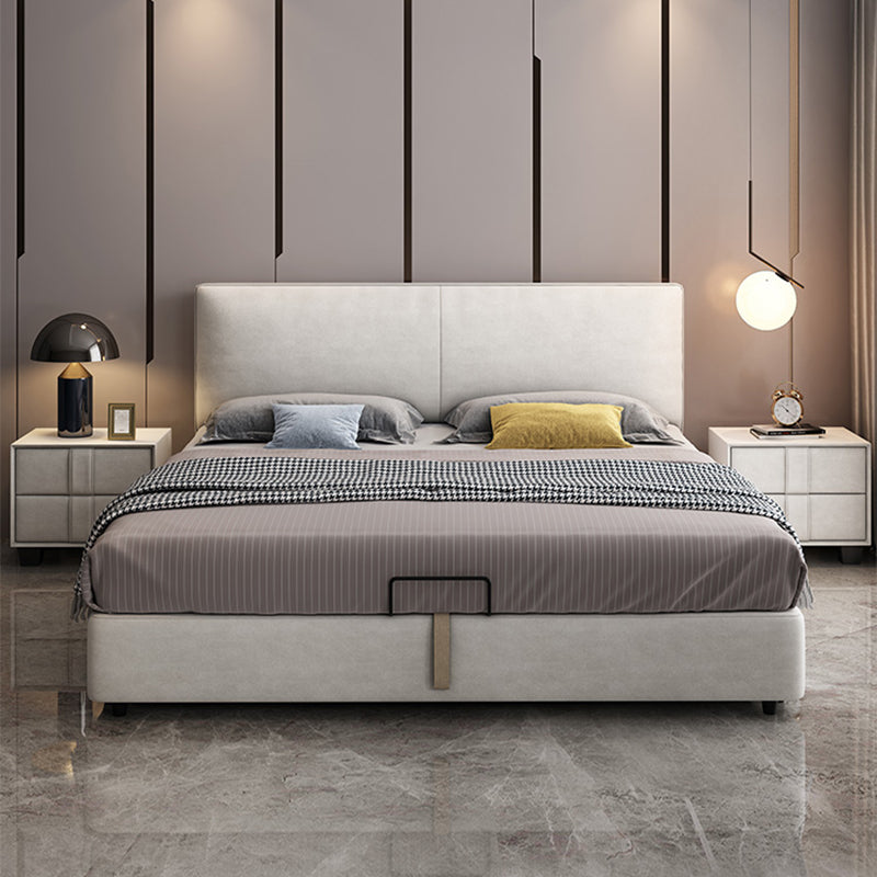 Letto standard moderno beige con testiera e gambe del pannello rettangolare