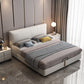 Letto standard moderno beige con testiera e gambe del pannello rettangolare