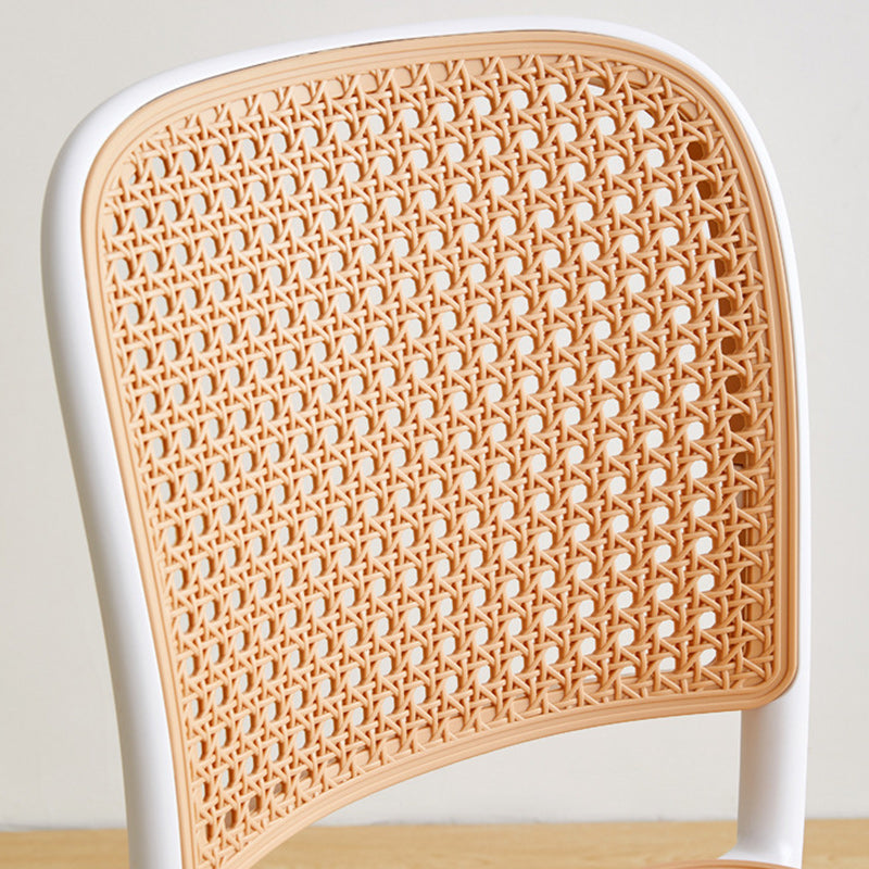 Sgabello da bar in plastica da bar in stile nordico con gambe di plastica per la casa