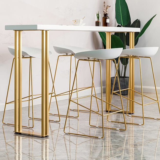 Mesa de barra de madera sólida rectangular de lujo Juego de mesa 1/3/5 piezas de mostrador con taburetes altos