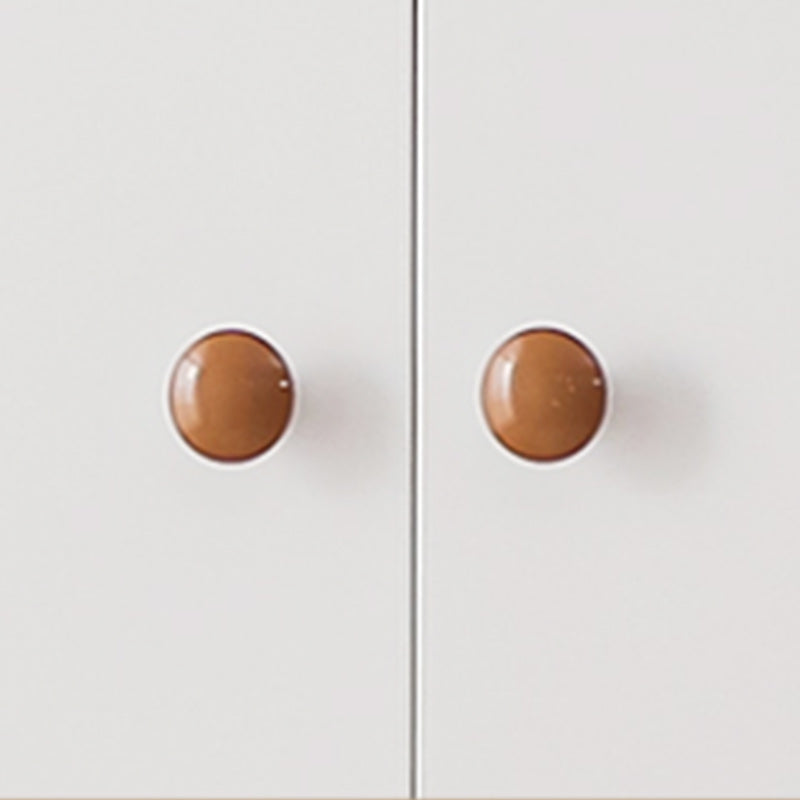 Armadio contemporaneo di armadio contemporaneo con scaffali