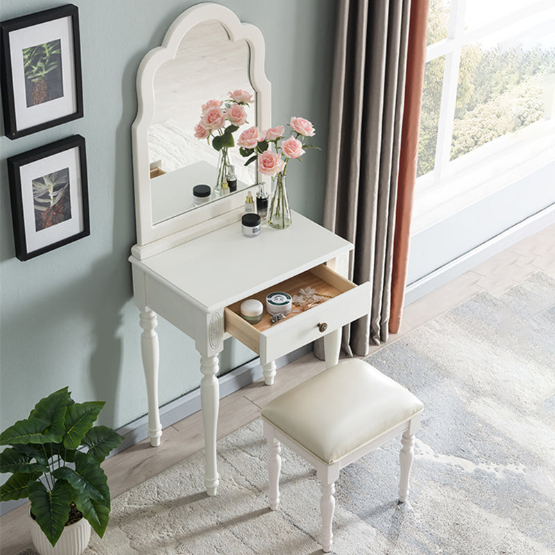 Traditional Wooden Vanity Makeup Table Set 1 Drawers Dressing Table with Mirror Makeup Vanity & Stools Ivory Clearhalo 'Bedroom Furniture' 'furn' 'furn_makeup_vanities' 'Furniture' 'Makeup Vanities' 'makeup_vanities' 5479652