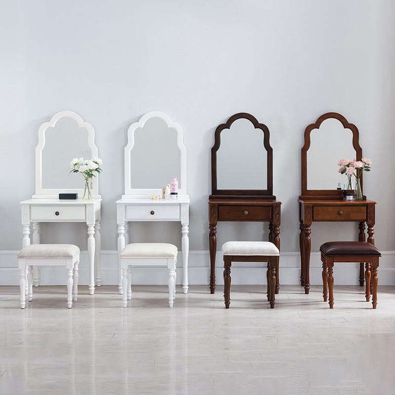 Traditional Wooden Vanity Makeup Table Set 1 Drawers Dressing Table with Mirror Clearhalo 'Bedroom Furniture' 'furn' 'furn_makeup_vanities' 'Furniture' 'Makeup Vanities' 'makeup_vanities' 5479667