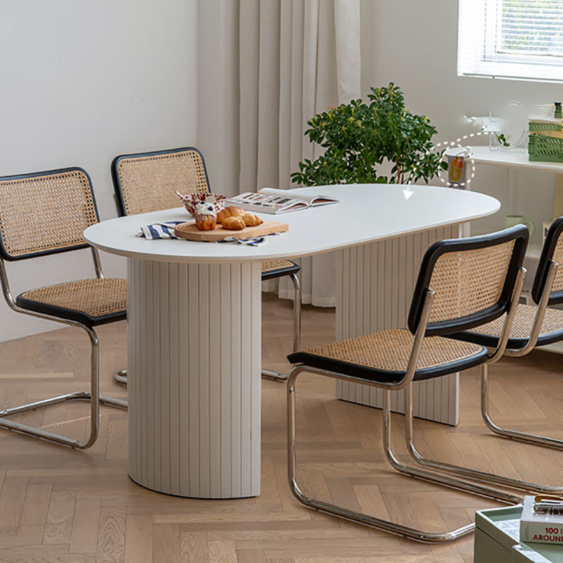 Tavolo da pranzo in stile contemporaneo in pietra doppia pianea del piedistallo