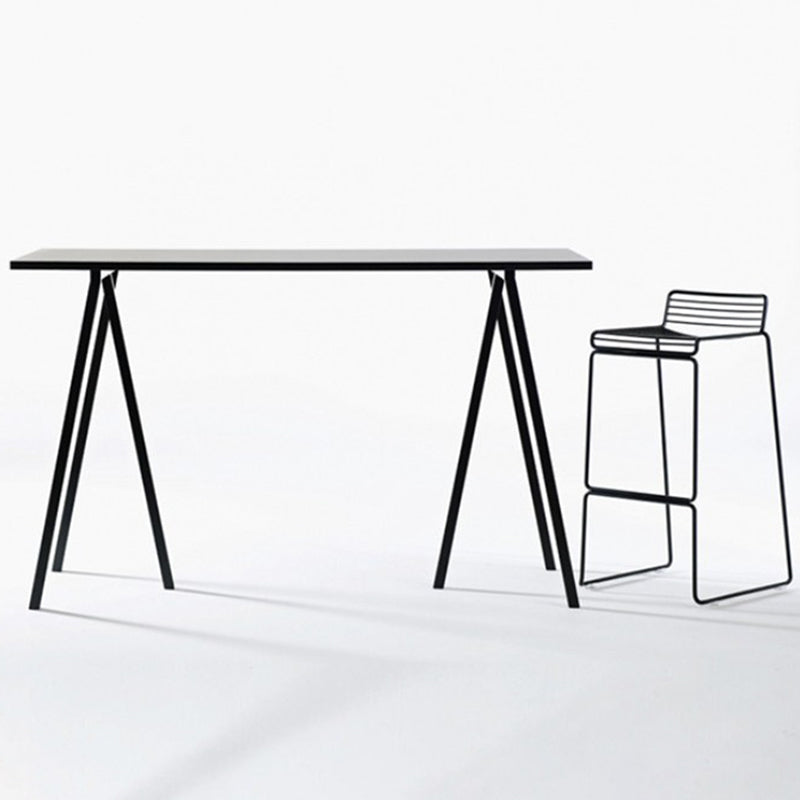 Table à manger industrielle avec table à manger rectangulaire en pin noir pour cuisine