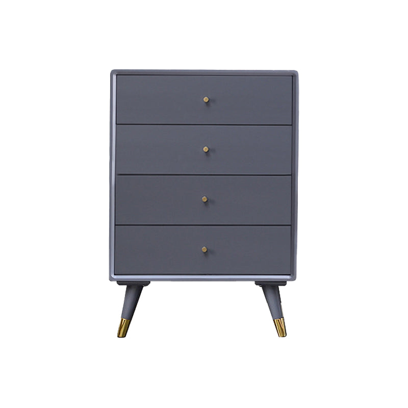 Coffre d'accentuation en bois massif avec des tiroirs 4/5/6/7 et des jambes droites