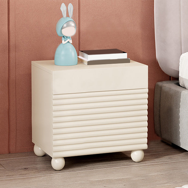 Table de nuit en bois scandinave 19 "Tablette blanche de haut avec 2 tiroirs