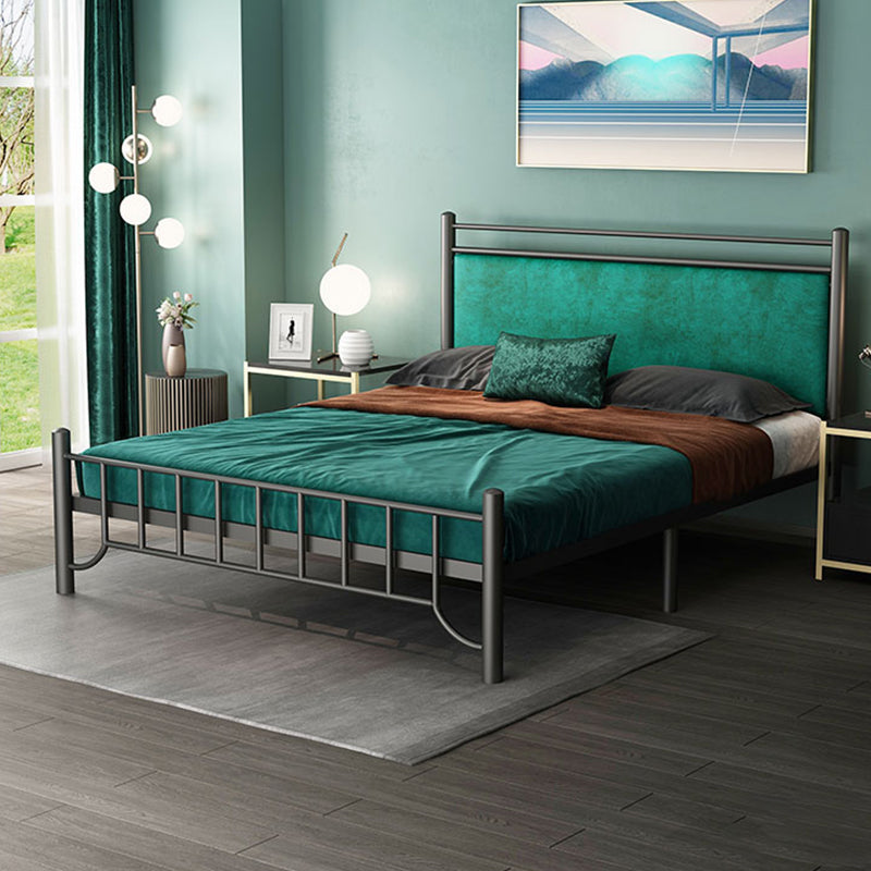 Glam -standaardbed met rechthoekig paneelhoofdeinde en metalen benen bed