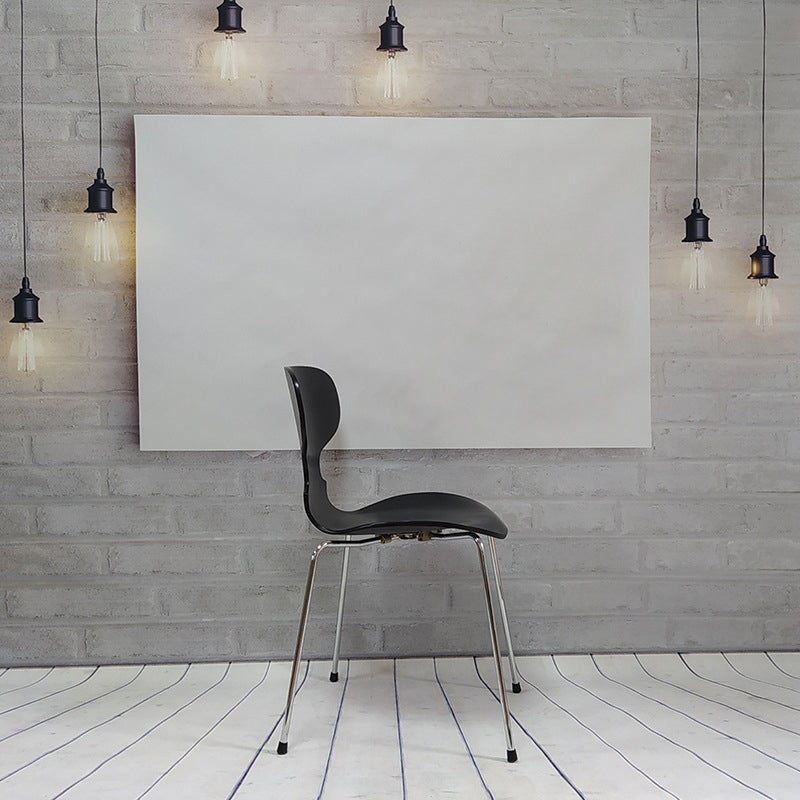 Chaise en bois moderne ouvert meubles côté salle à manger en finition mate